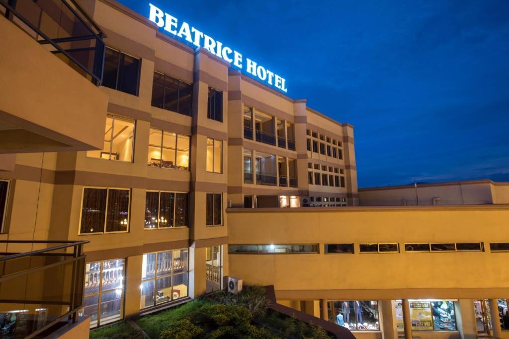 Beatrice Hotel Kinszasa Zewnętrze zdjęcie